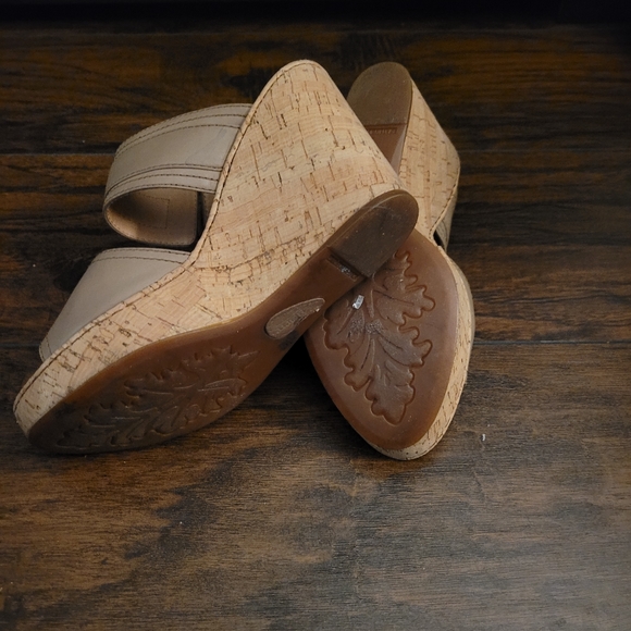Born Wedges - Picture 4 of 4